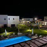 וילה Bb Rapsody 10 With Heated Salt Water Pool *