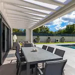 וילה Bb Rapsody 10 With Heated Salt Water Pool Butkovići