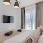 וילה Bb Rapsody 10 With Heated Salt Water Pool *