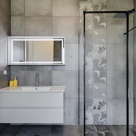 Bb Rapsody 10 With Heated Salt Water Pool Villa Butkovići